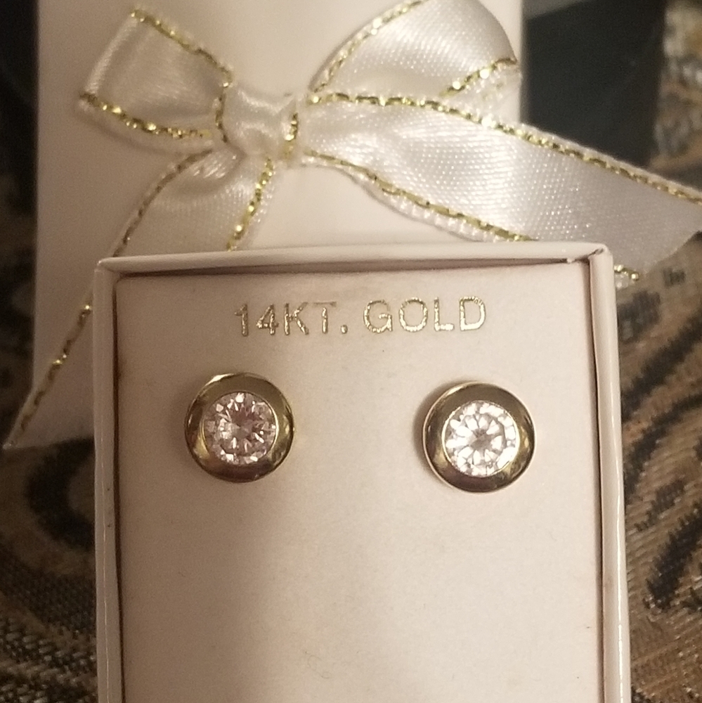 14k gold earrings
